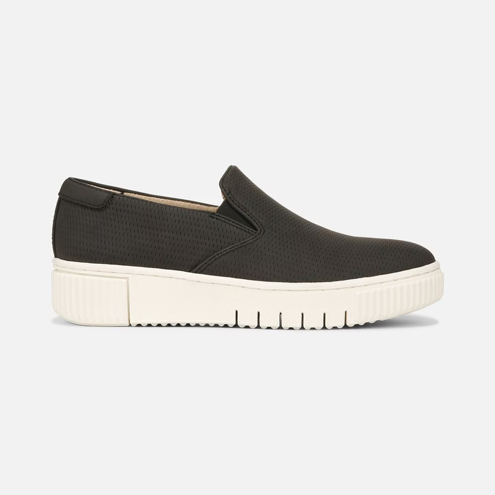 Soul Naturalizer Women's Tia Synthetic Slip-On Sneakers, Black Size 7.5W
